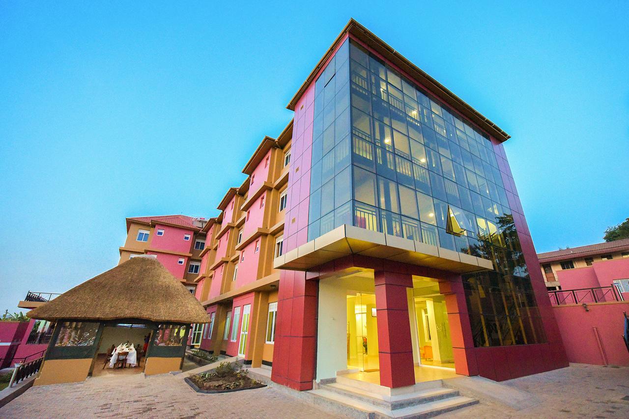 Nyumbani Hotel Кампала Екстериор снимка
