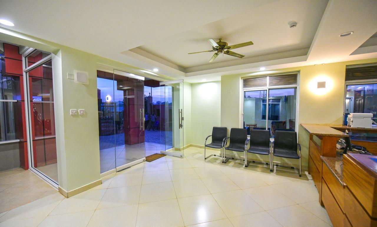 Nyumbani Hotel Кампала Екстериор снимка