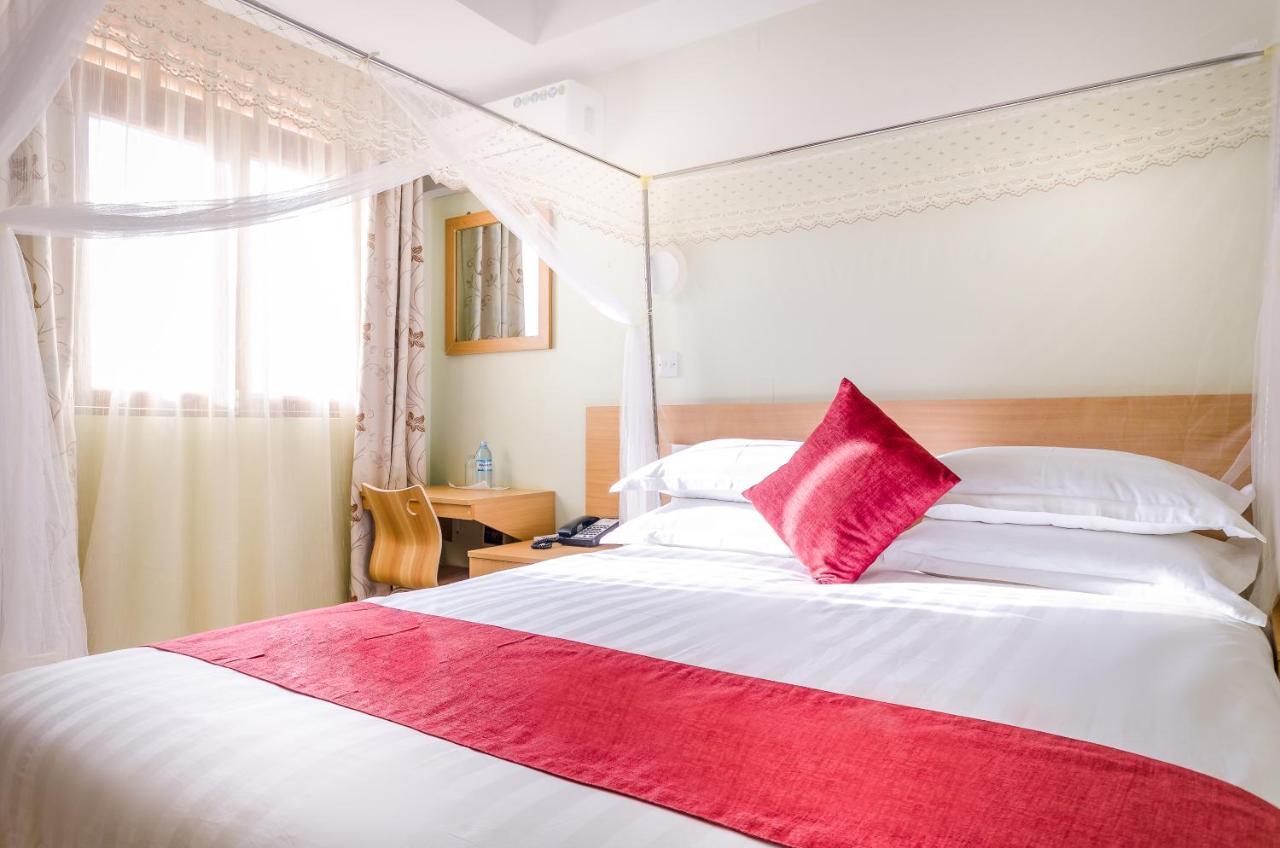 Nyumbani Hotel Кампала Екстериор снимка